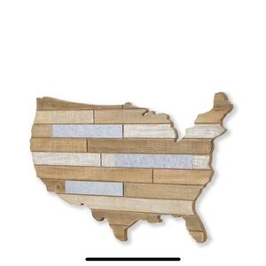 USA Wood and metal wall plaque